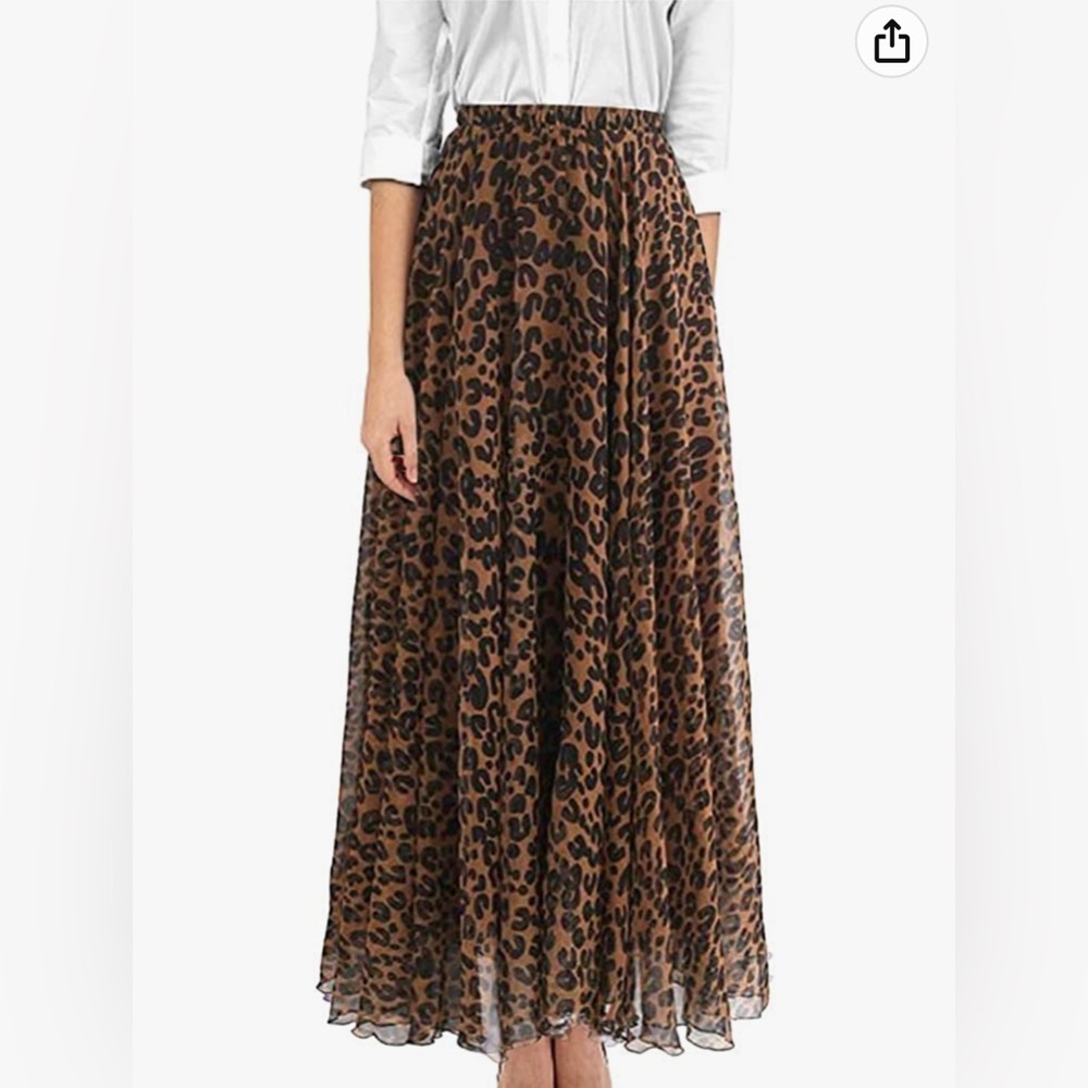 Long maxi cheetah skirt flowy beautiful boho